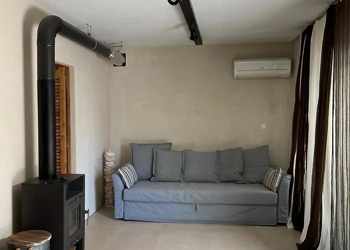 Coralia's Beachfront Sea View