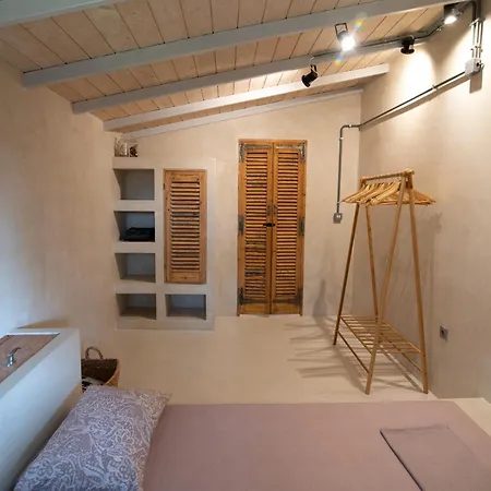 Coralia's Beachfront Sea View Βίλα Άγιοι Θεόδωροι