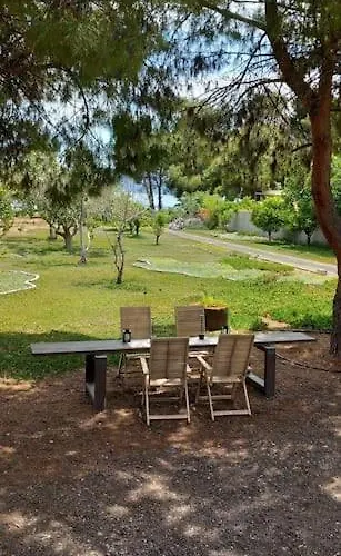 Coralia's Beachfront Sea View 빌라