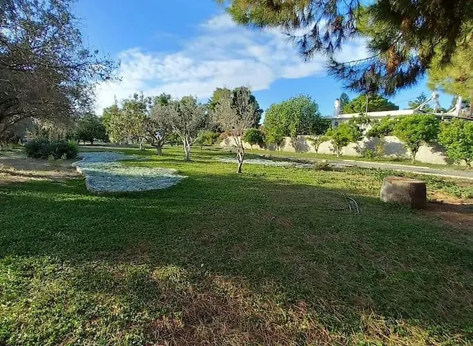 빌라 Coralia's Beachfront Sea View *