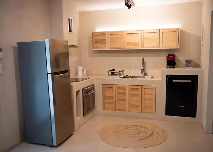 Coralia's Beachfront Sea View